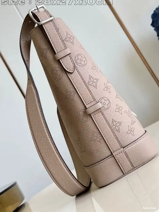 Cheap VUITTON LOUIS Flore-28*27*10CM 0515